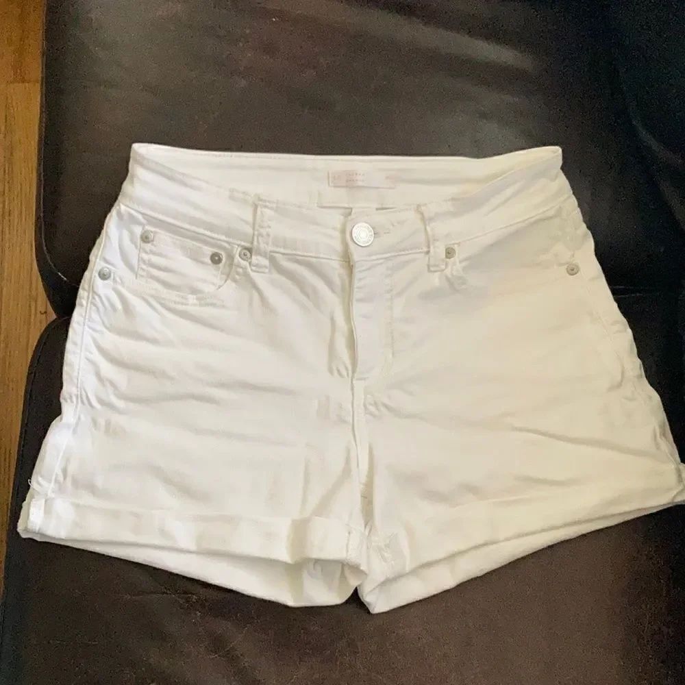 3/$20 LC Lauren Conrad White Denim Shorts